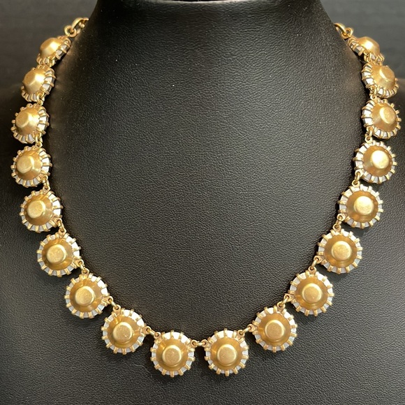 J. Crew Venus Flytrap Necklace - Picture 4 of 8